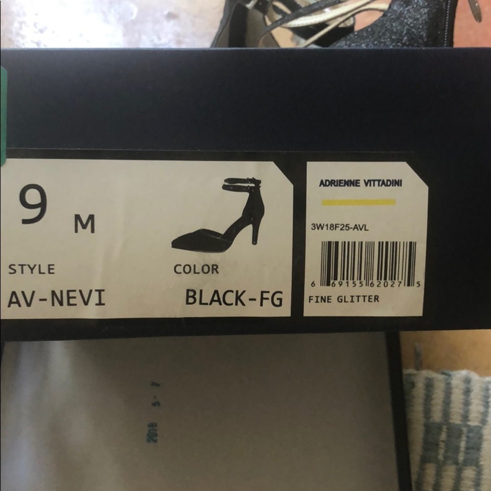 Adrienne Vittadini Heels - Picture 6 of 6